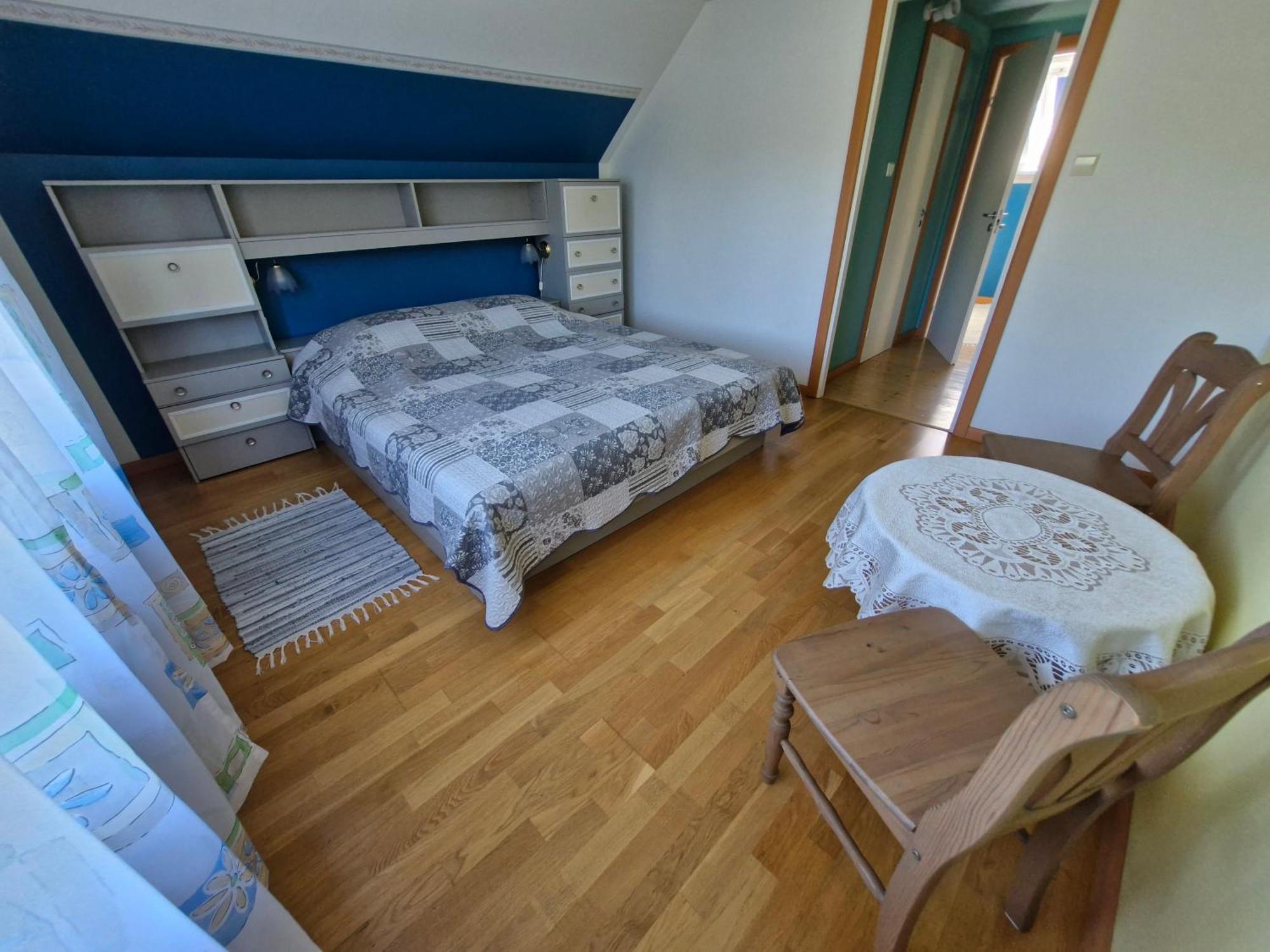 Piibelehe Guest Accommodation Kuressaare Eksteriør billede