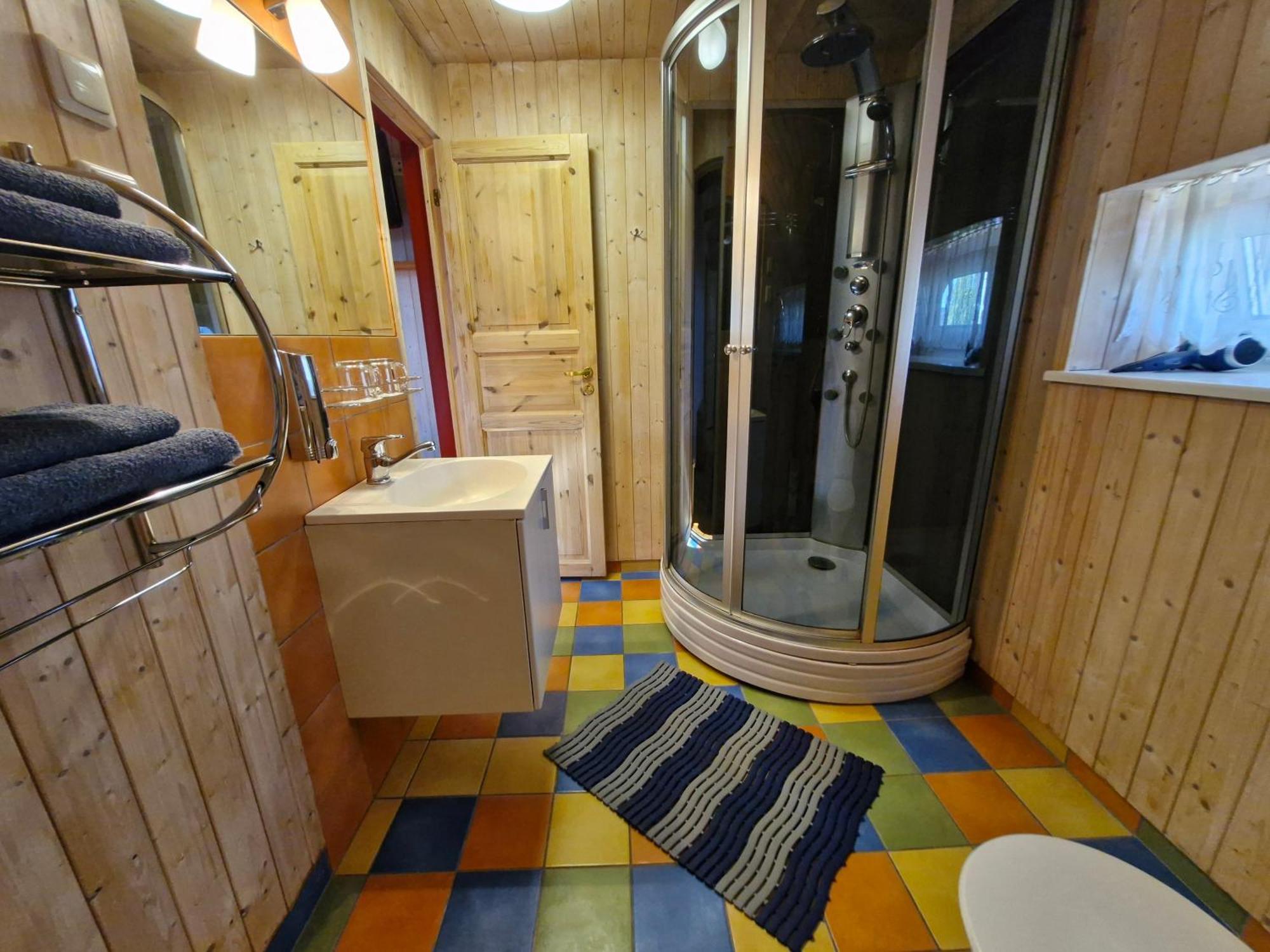 Piibelehe Guest Accommodation Kuressaare Eksteriør billede